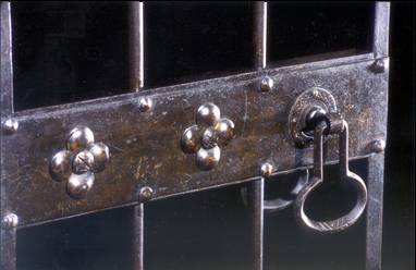 A sample of the ironwork that adorns the New York Fed.